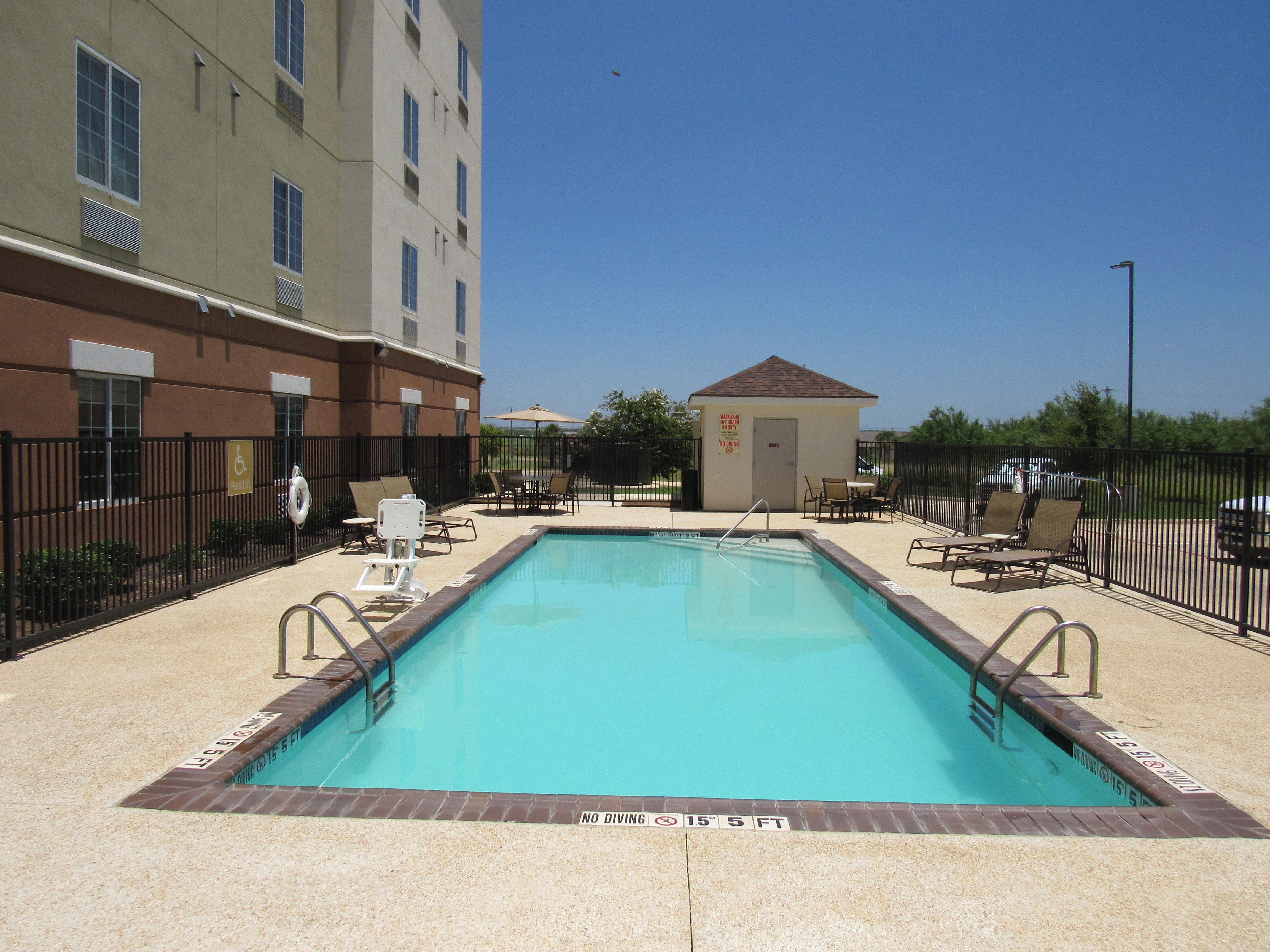 Candlewood Suites Cotulla By Ihg Εξωτερικό φωτογραφία